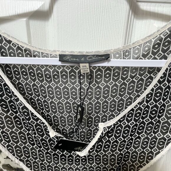 Rose & Olive Sheer Mixed Print Boho Blouse with Off White Cami, Plus Size 3X NWT - Picture 3 of 6